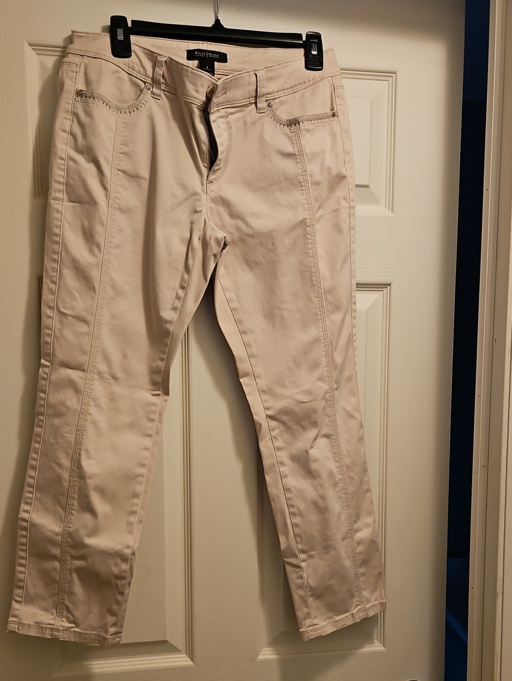 White House Black Market Light Cream Straight-Leg Pants